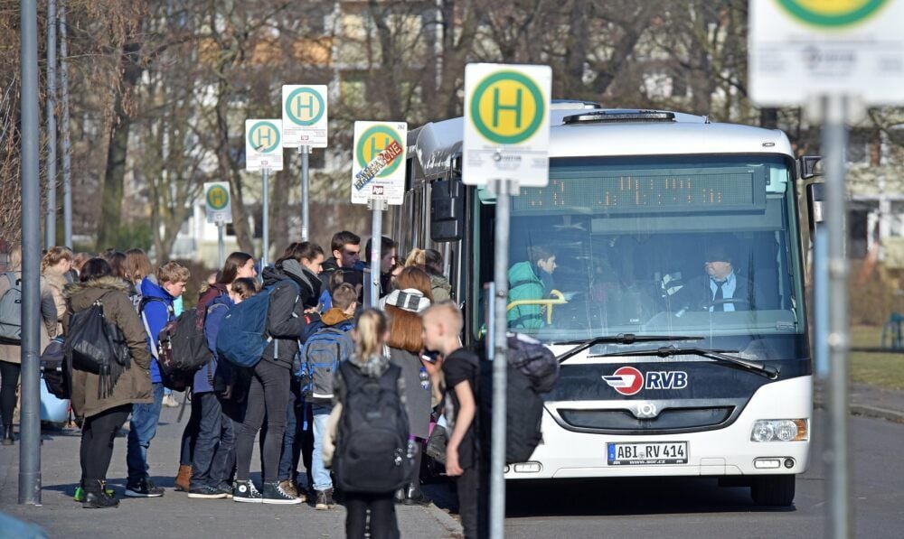 Die Vetter-Busse im Landkreis können auch in den Ferien von Schülern und Abc-Schützen kostenlos genutzt werden.