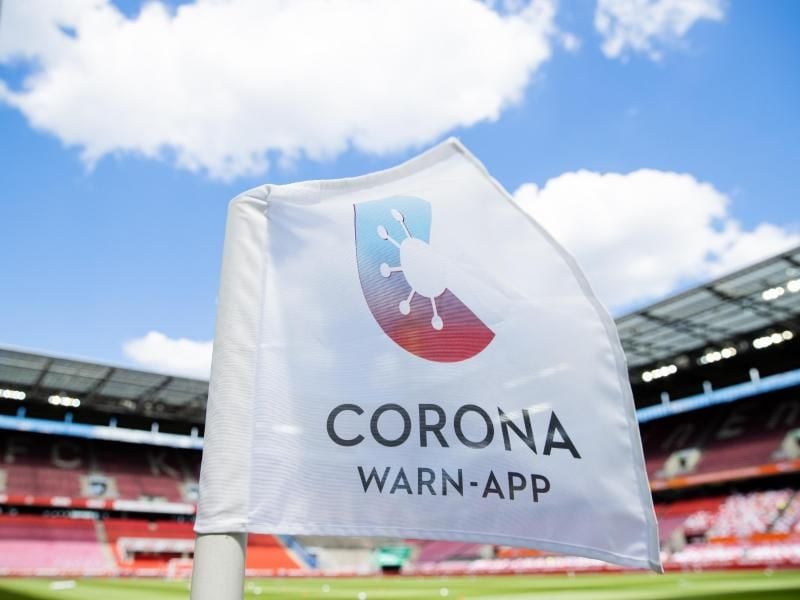 Wegen der gestiegenen Zahl von Corona-Infektionen wird das Bundesligaspiel 1. FC Köln gegen TSG Hoffenheim ohne Zuschauer stattfinden. Foto: Rolf Vennenbernd/dpa