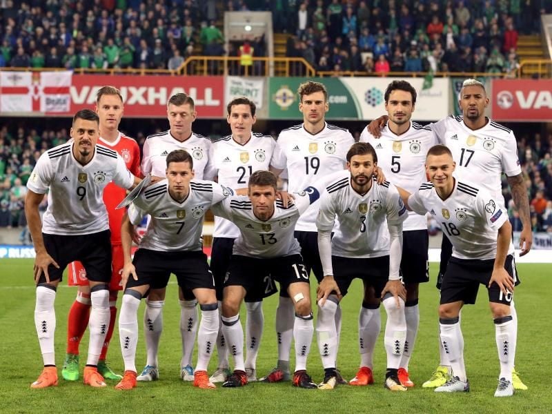Die deutsche Fußball-Nationalmannschaft. Foto: Brian Lawless/PA Wire
