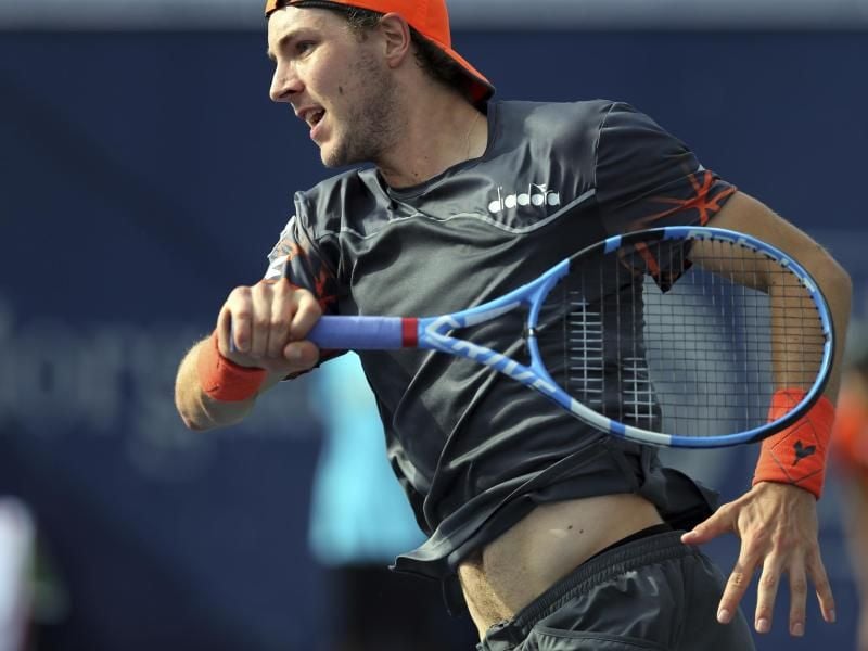 Steht in Barcelona in der Runde der besten 16: Jan-Lennard Struff in Aktion. Foto: Kamran Jebreili