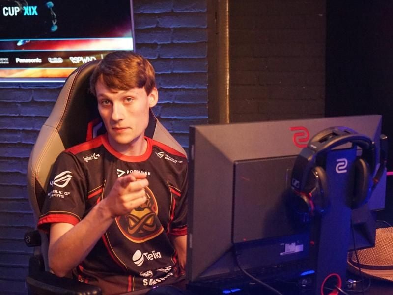 Serral steht erneut an der internationalen Spitze in Starcraft 2. Foto: Benedikt Wenck/dpa