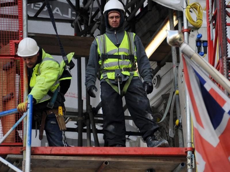 Deutsche, die in Großbritannien arbeiten, sollten ihre Rentenversicherung darüber verständigen. Denn die Ansprüche bleiben gemäß dem EU-Recht vorerst bestehen. Foto: Andy Rain