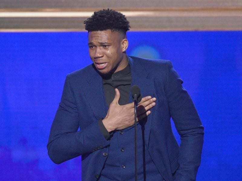 Als bester NBA-Spieler der Saison ausgezeichnet: Giannis Antetokounmpo. Foto: Chris Pizzello/Invision/AP