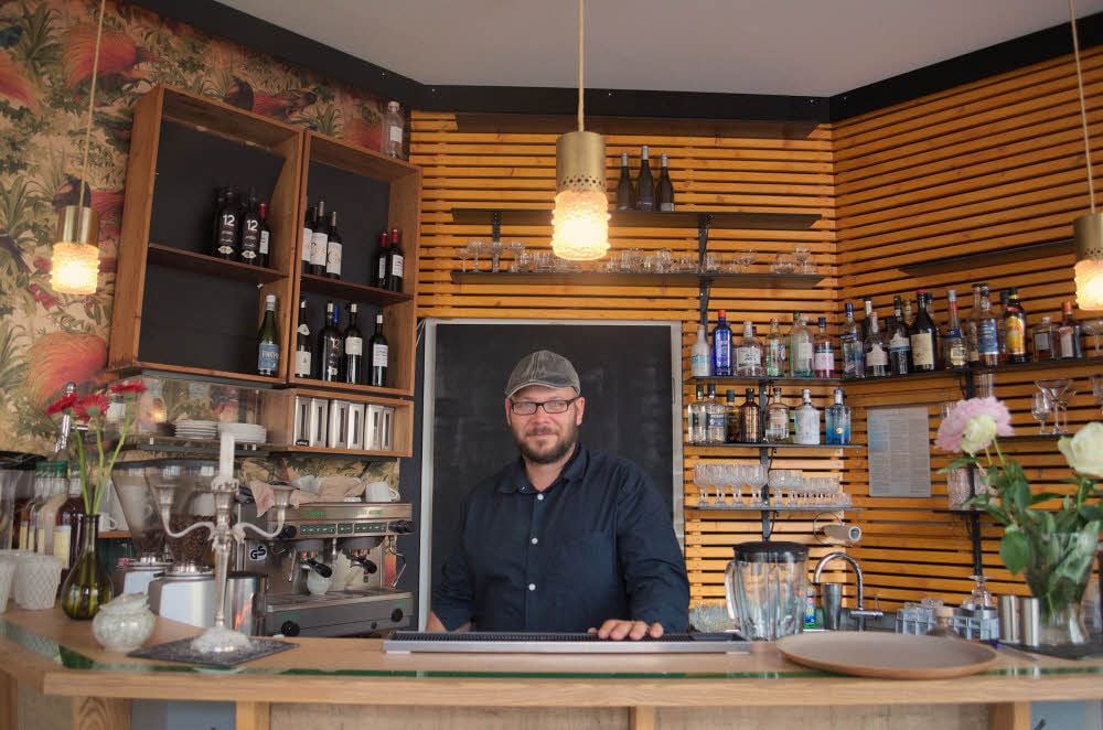 Sascha Hubert betreibt das Café Ludwig im Giebichensteinviertel.