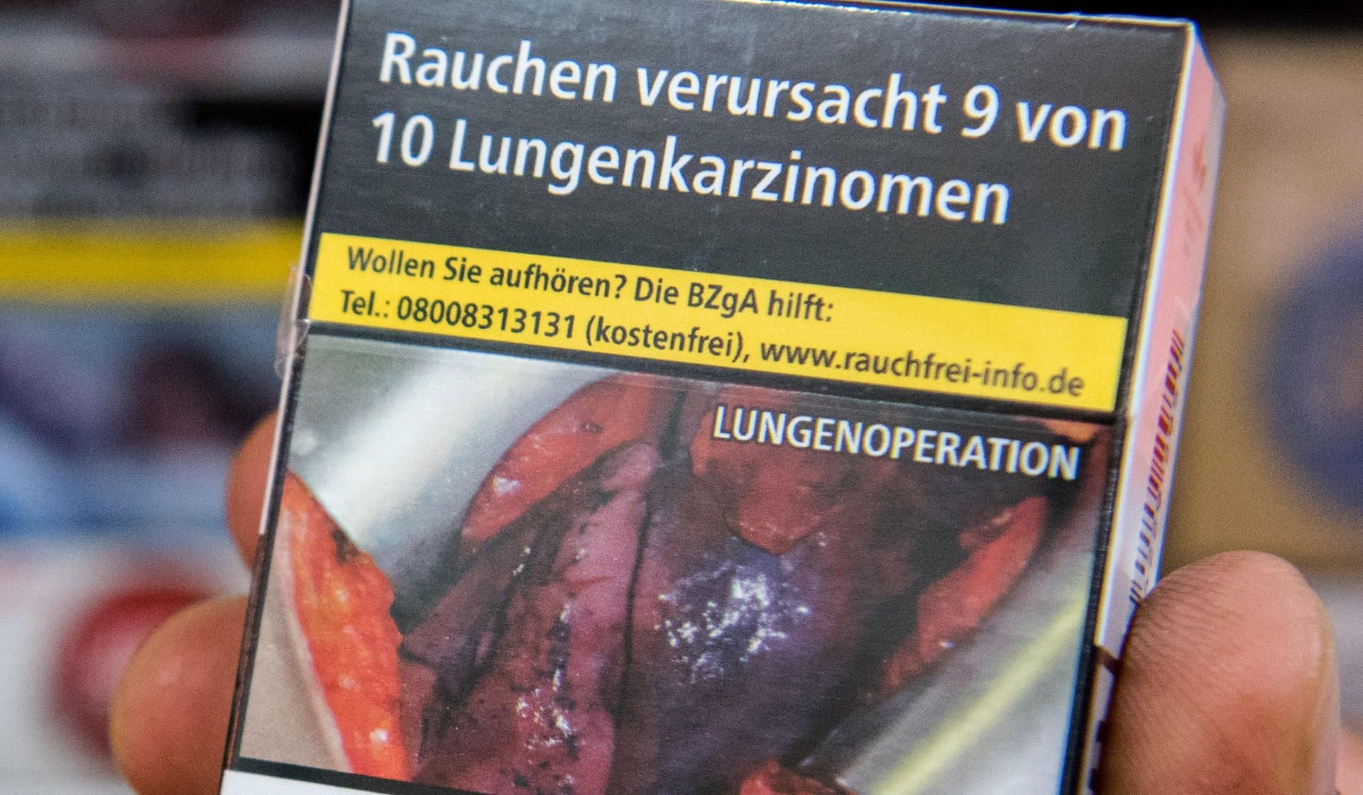 Auch die Schockbilder haben keinen spürbaren Einfluss auf die Anzahl der Raucher in Deutschland.