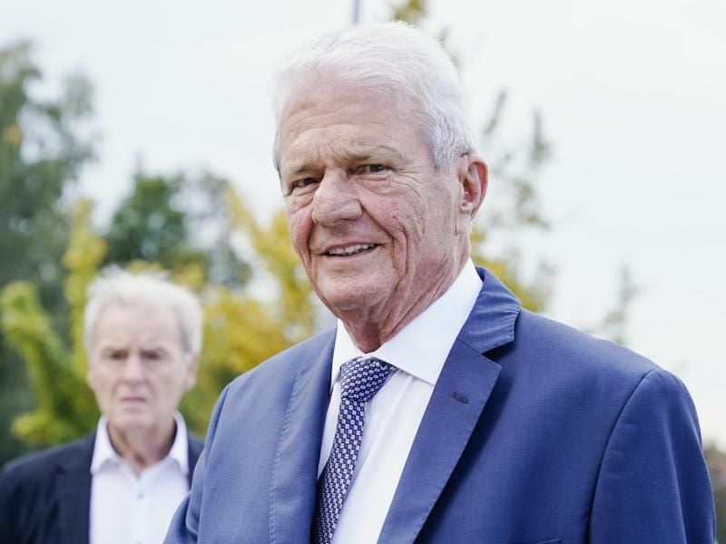 Dietmar Hopp bei der Verleihung des Karl Kübel Preises. Foto: Uwe Anspach/dpa
