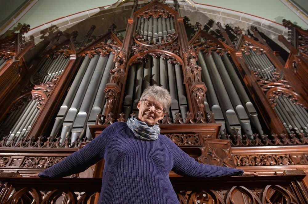 Die Ladegast-Orgel in der Jakobskirche hat es Karina Pangsy ganz besonders angetan.