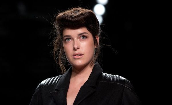Marie Nasemann 2014 bei der Mercedes-Benz Fashion Week in Berlin. Derzeit ist sie als Uta von Ballenstedt in Naumburg auf der Bühne zu sehen.