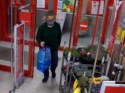 Nach diesem Mann fahndet die Polizei.