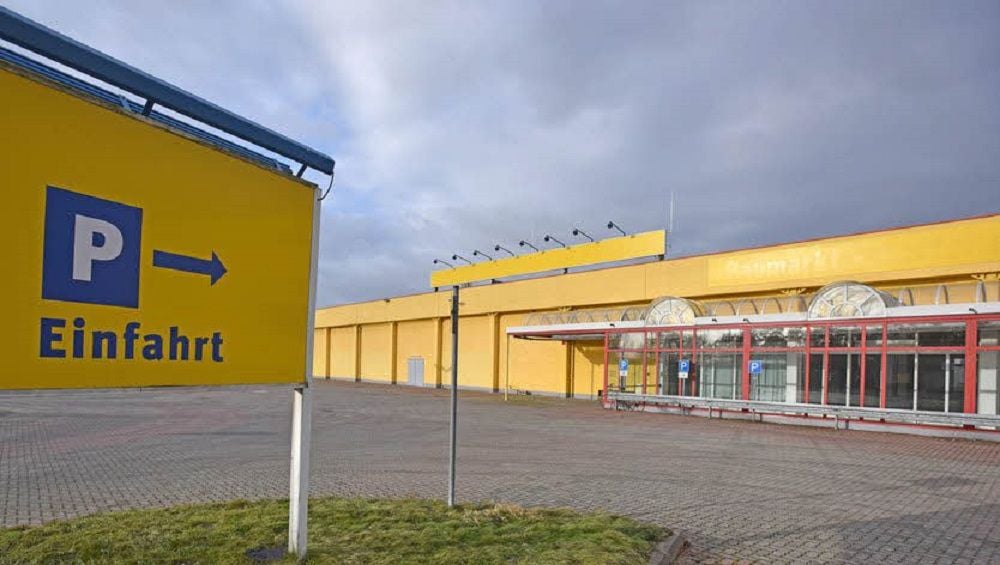 Der frühere Max-Bahr-Baumarkt steht seit Jahren leer.