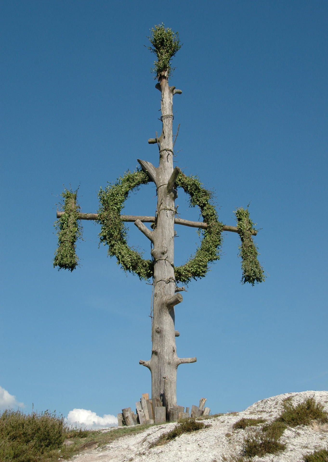 Am Pfingstwochenende wird in Questenberg das Questenfest gefeiert.