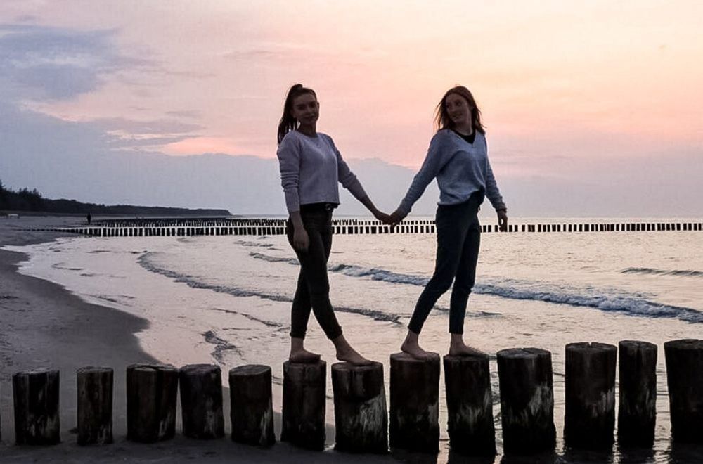 Die Welt ist weit. Marie Harrandt und Johanna Koske wollen sie erkunden. Los geht es in Asien.