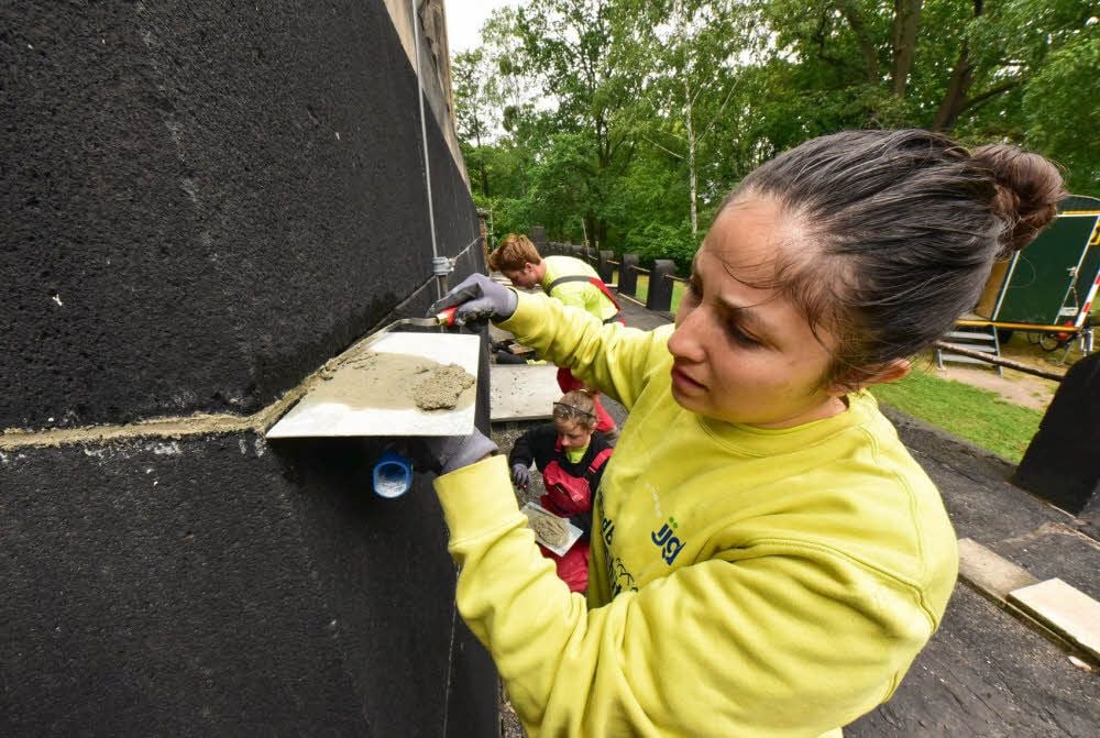 Sophia Rosillo ist eine von 19 Jugendbauhütten-Kräften am Mausoleum.