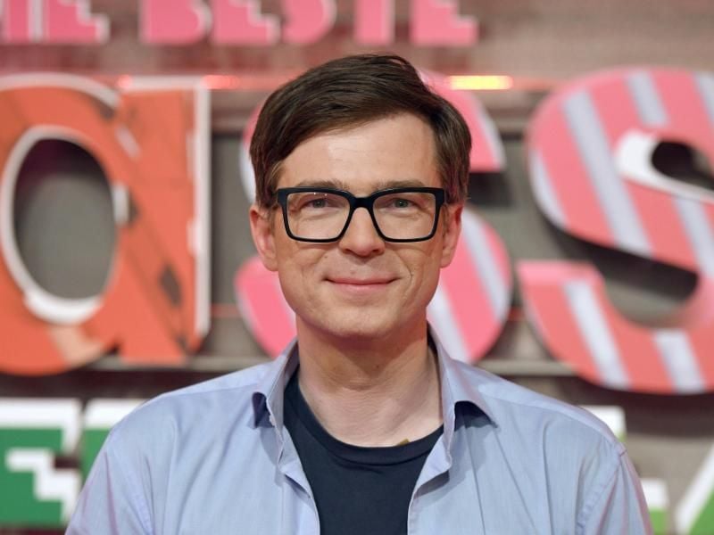 Die Brille ist für Ralph Caspers ein optisches Markenzeichen geworden. Foto: Henning Kaiser