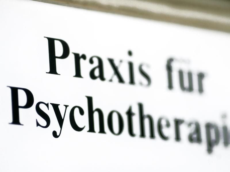 Psychotherapeuten befürchten während der Corona-Krise eine Welle von Erkrankungen. Foto: Jens Wolf/zb/dpa