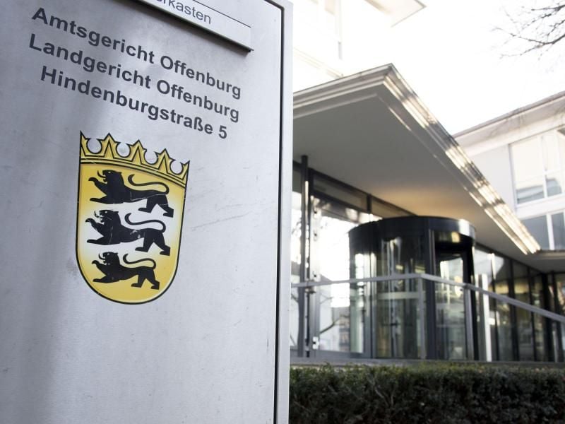 Der Eingang des Amtsgerichtes in Offenburg. Foto: Steffen Schmidt/Archiv