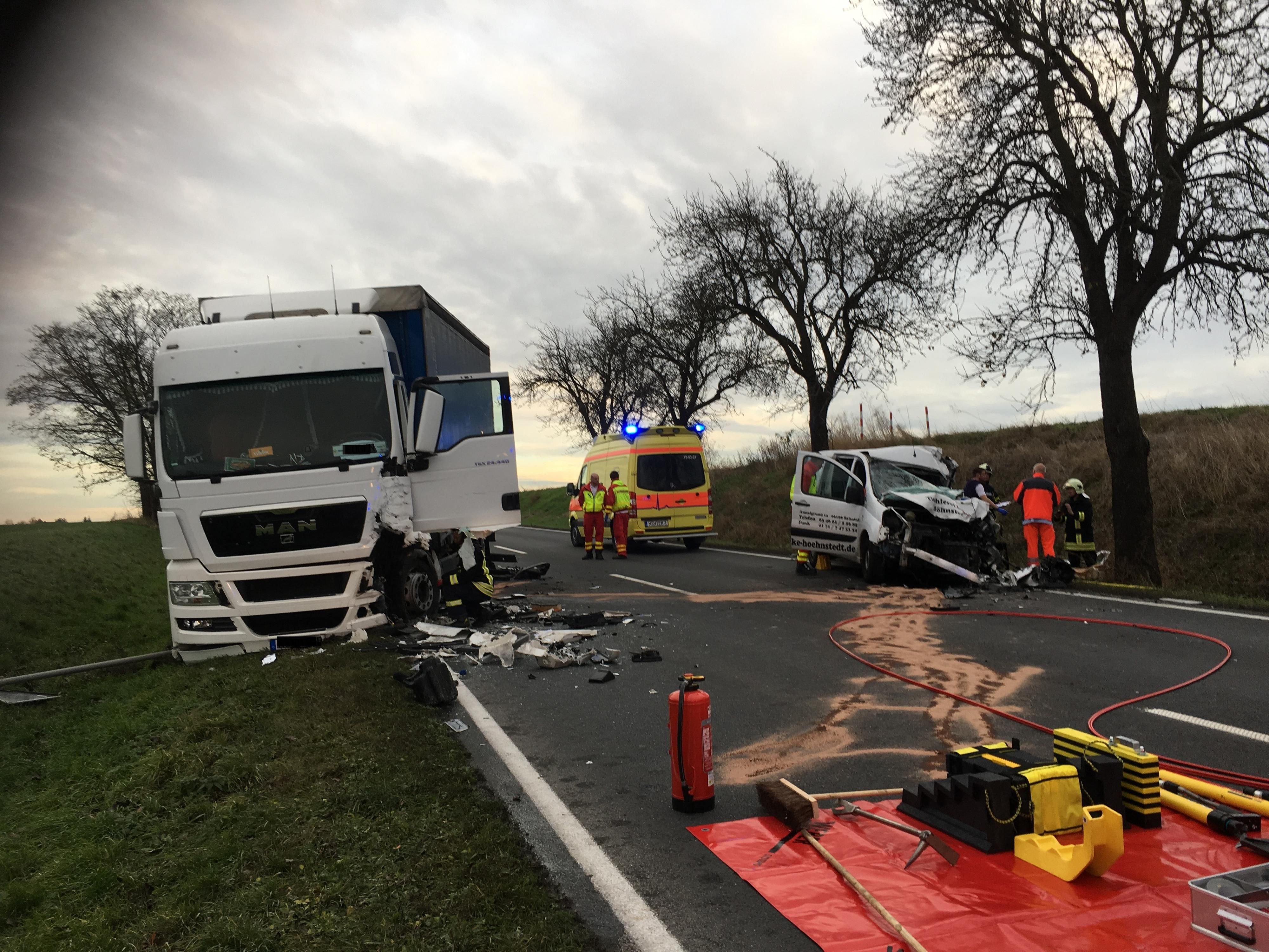 Im November ereignette sich ein schwerer Unfall auf der B 80 zwischen Eisleben und Lüttchendorf