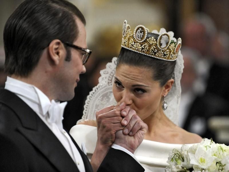 Auf Schwedisch sagt man „Ja” - Victoria heiratet Daniel. Foto: Janerik Henriksson/SCANPIX SWEDEN/dpa