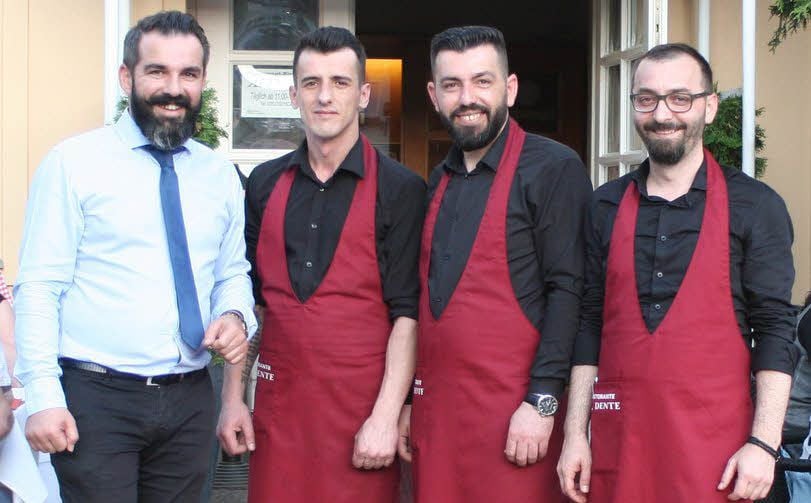 Arben Jusufi (links) mit einem Teil seines „Al Dente“-Teams