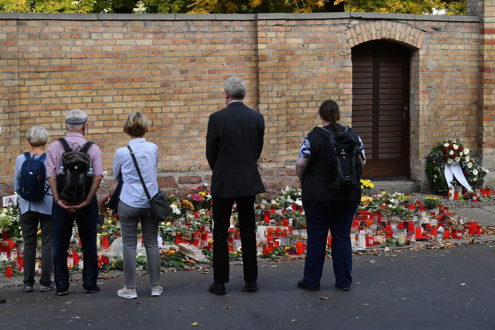 Folgen Nach Terroranschlag In Halle: Eine Psychologin Erklärt, Wie Die ...