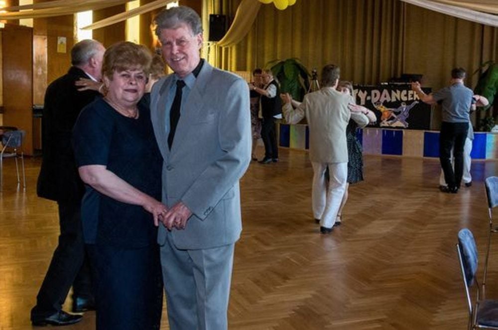 Brigitte und Peter Schulze leiten die Tanzschule in Mücheln. Dort ist ab Januar wieder Tanzstunde für Achtklässler.