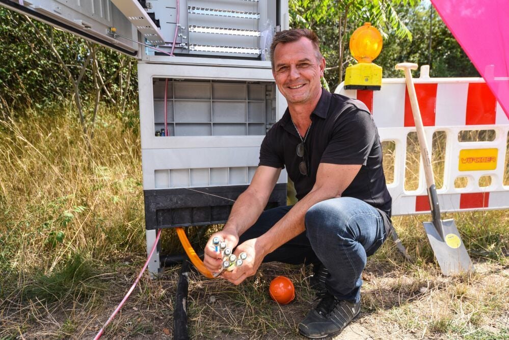 Die Firma Elektro-Würkner, hier Prokurist Olaf Würkner-Dönitz, führt Arbeiten für den Breitbandausbau in der Region durch.