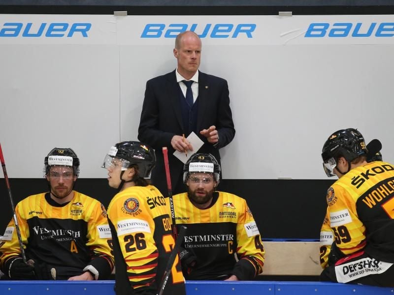 Toni Söderholm hofft noch auf Verstärkung aus Übersee. Foto: Karl-Josef Hildenbrand