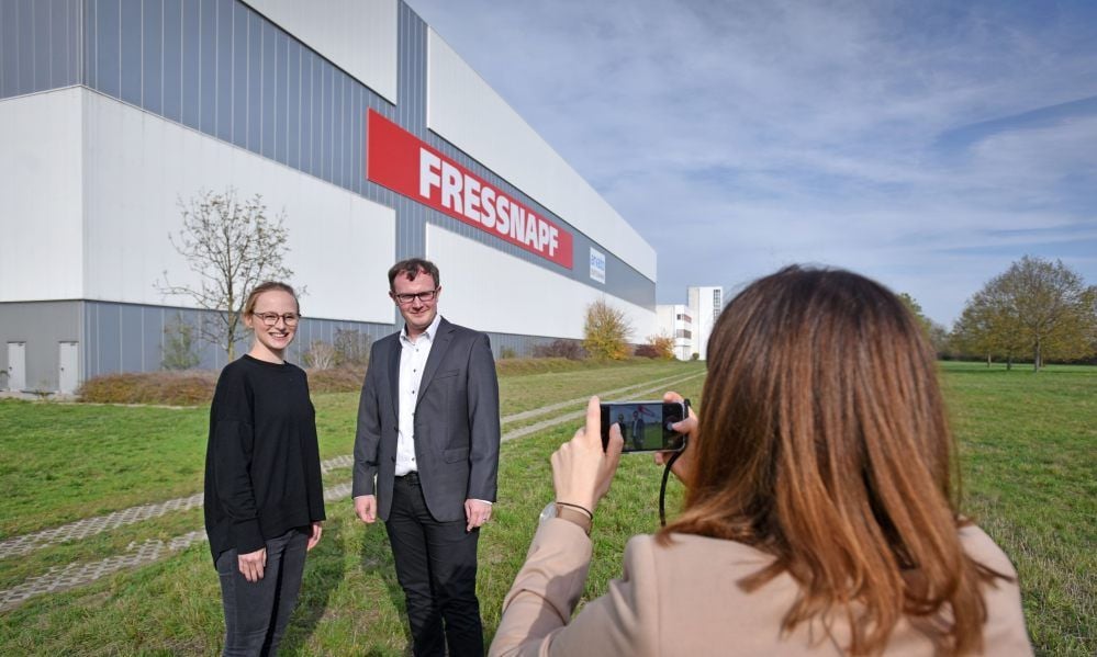 Magdalena Statnik und Jens Braun suchen für Arvato Mitarbeiter.