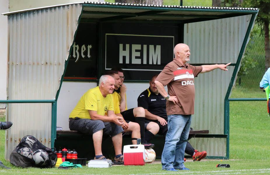 Ulli Moraweck (vorne) hofft auf eine bessere Saison.