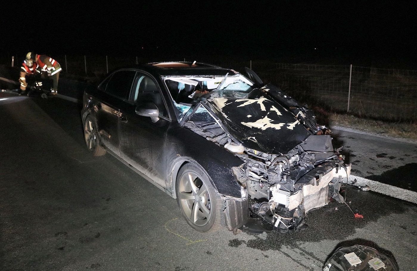 Die Unfallstelle auf der A70 blieb nach dem Unfall über mehrere Stunden gesperrt.