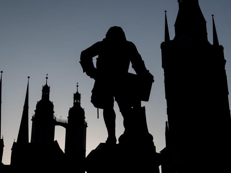 Denkmal für Georg Friedrich Händel in Halle. Foto: Hendrik Schmidt/dpa-Zentralbild/dpa