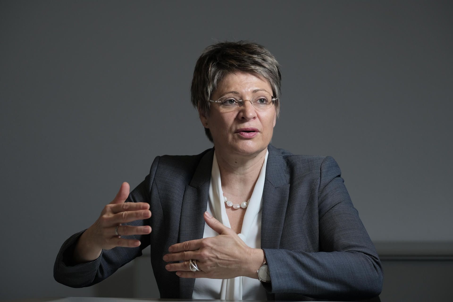 Gundula Roßbach im Gespräch.