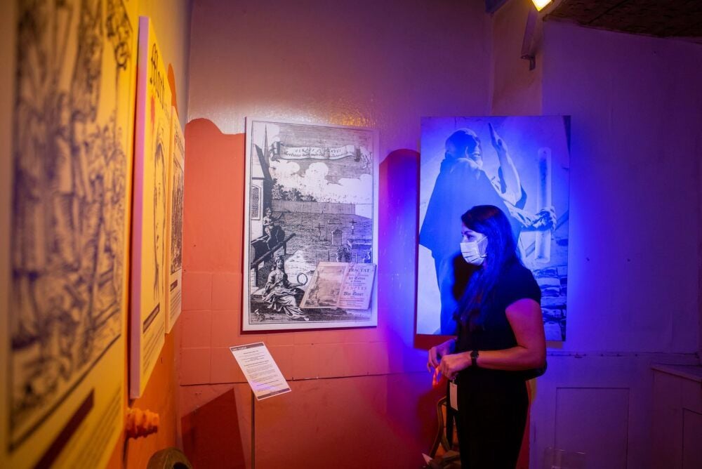 Lost Places in Droyßig: Eine Ausstellung erwartet die Besucher, für die auch vom Tourismusverband geworben wird.