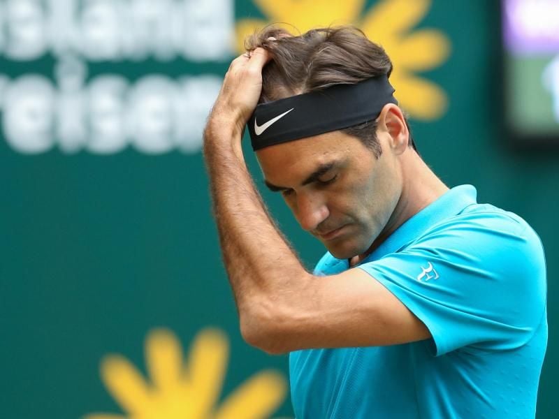 Der Schweizer Roger Federer unterliegt im Finale gegen den Kroaten Borna Coric. Foto: Friso Gentsch