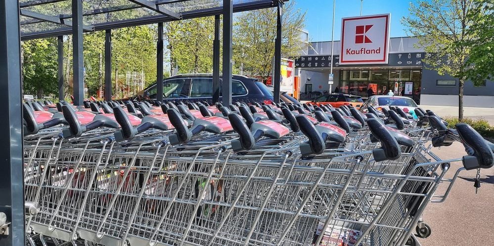 In den Supermärkten in Sangerhausen darf man derzeit nur mit Wagen einkaufen gehen.