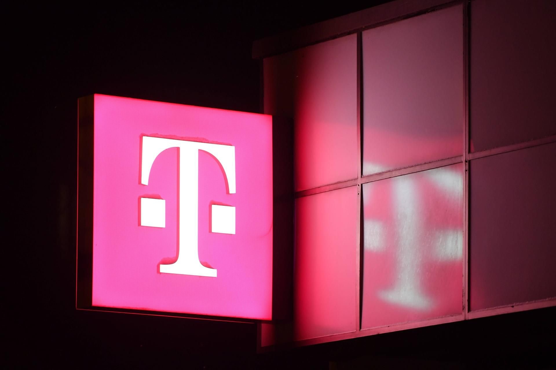 Die Deutsche Telekom will ihren Kundenservice verbessern.