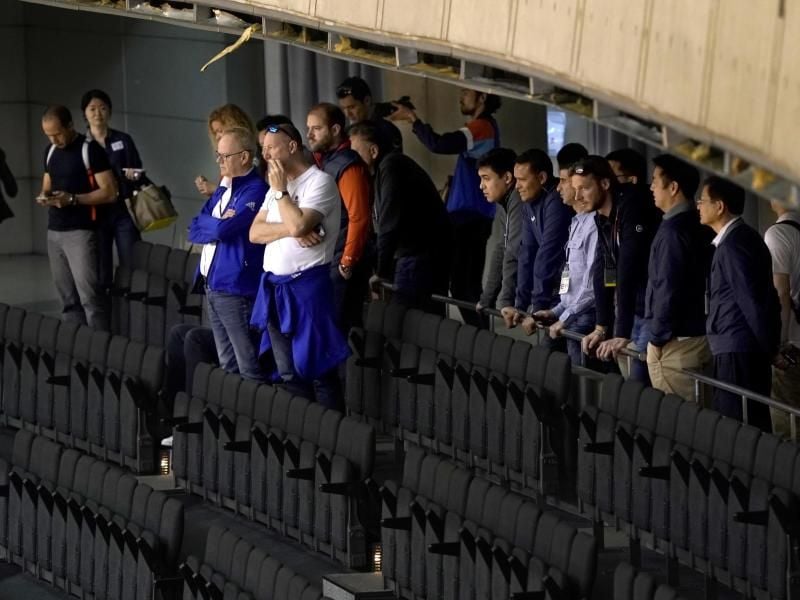 Mitglieder der Nationalen Olympischen Kommittees aus dreizehn Ländern besichtigen Sportstätten in Tokio. Foto: Shizuo Kambayashi