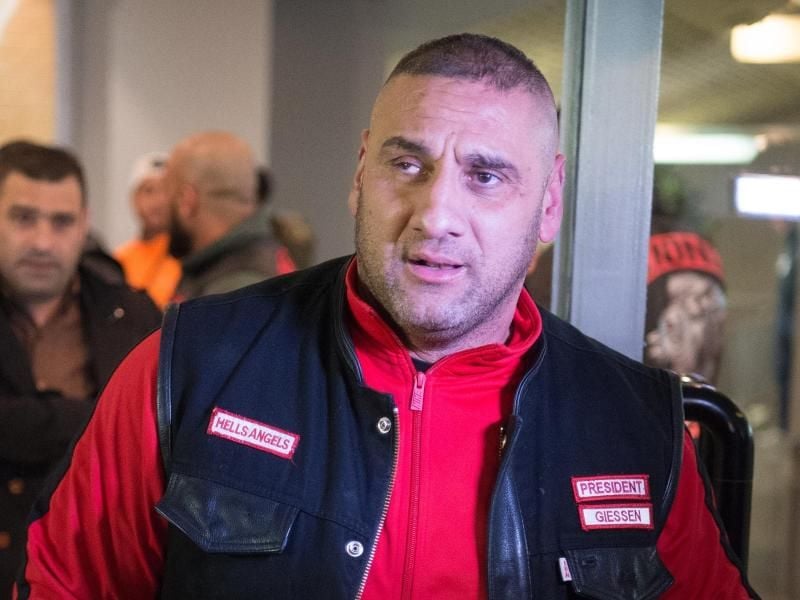 Aygün Mucuk, ehemaliger Präsident der Hells Angel in Gießen ist zu sehen. Foto: Boris Roessler/Archiv