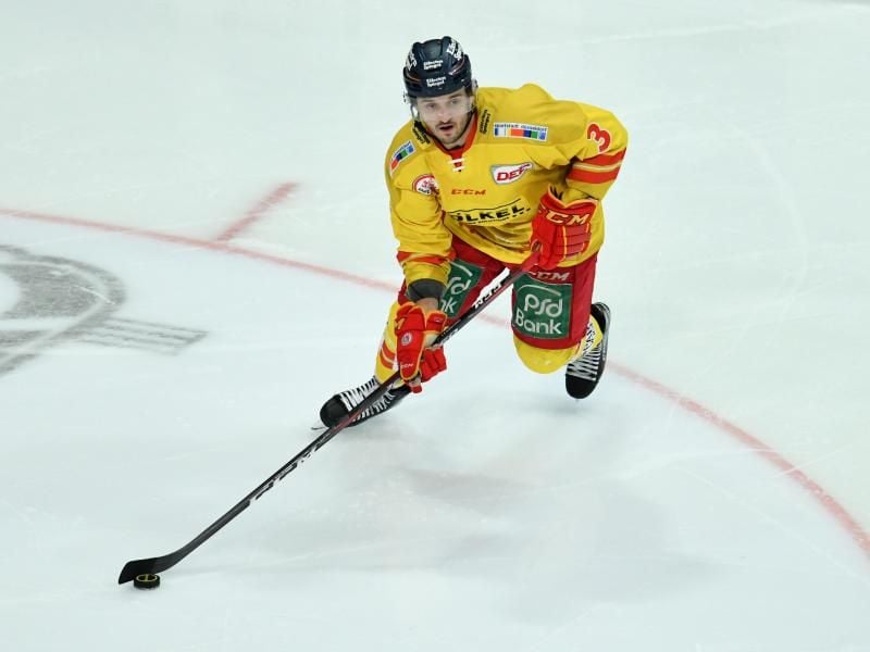 Wechselt gemeinsam mit Teamkollege Marcel Brandt nach Straubing: DEG-Profi Stephan Daschner. Foto: Uwe Anspach