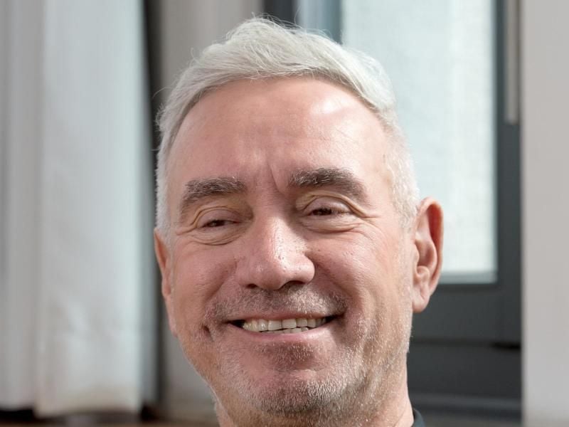 Regisseur Roland Emmerich führt Regie zum Kriegsdrama „Midway”. Foto: Bernd Weissbrod