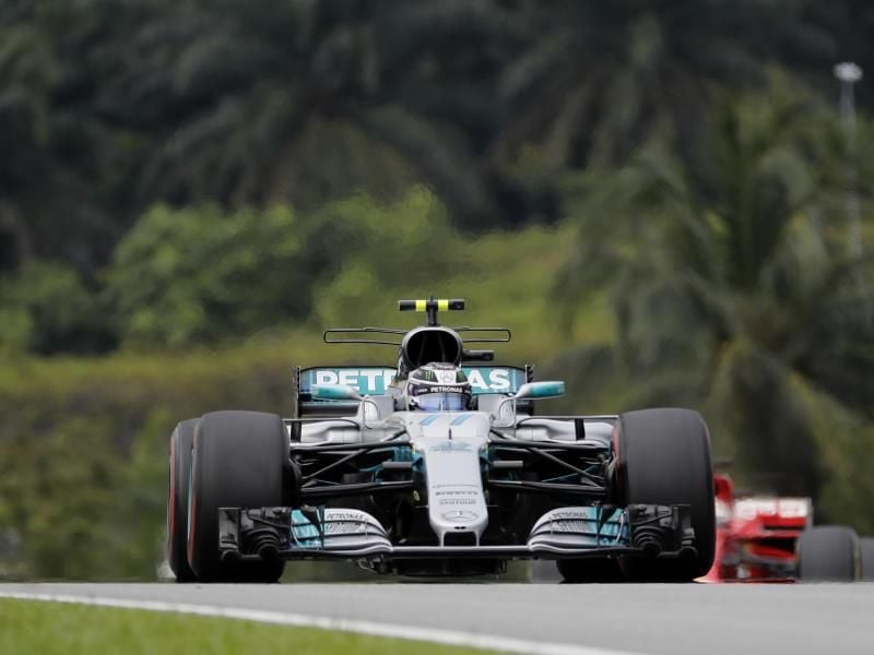 Beim Mercedes vom Finnen Valtteri Bottas wurde regelwidrig das Getriebe getauscht. Foto: Vincent Thian