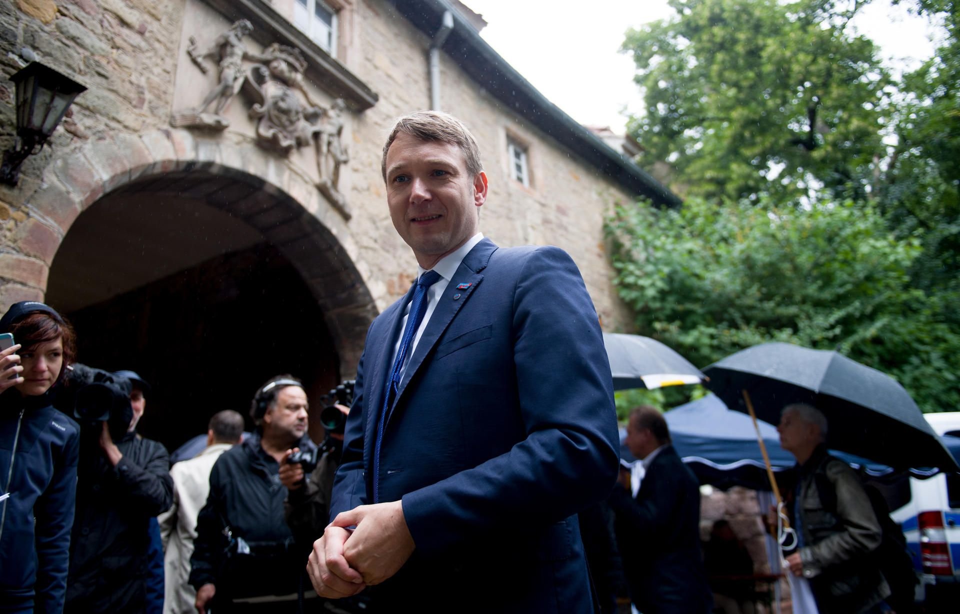 Auch André Poggenburg ist nach Burgscheidungen gekommen.