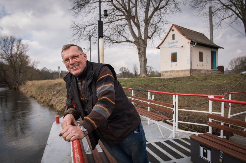 In gut einem Monat startet die Fährsaison: Jürgen Radegast, Vorsitzender des Fährvereins und ehemaliger Feuerwehrchef.