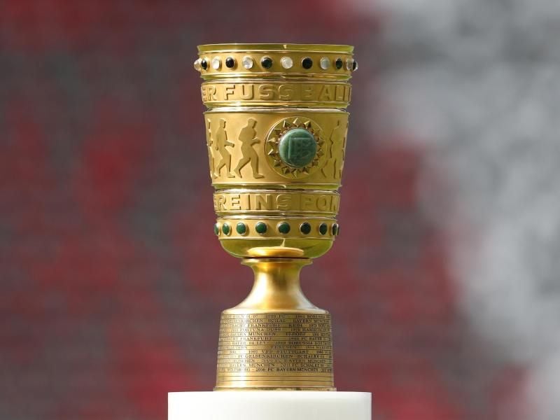Auf dem Weg zur Titelverteidigung trifft der FC Bayern in der ersten DFB-Pokalrunde auf den Mittelrhein-Pokalsieger. Foto: Jan Woitas/zb/dpa