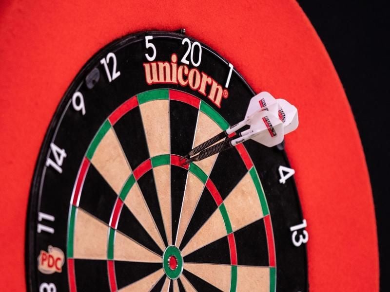 Seit Dezember 2007 findet die Darts-WM jedes Jahr im Alexandra Palace, im Norden Londons statt. Foto: Silas Stein