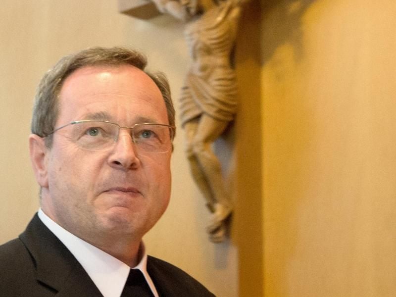 Der Limburger Bischof Georg Bätzing. Foto: Boris Roessler/Archiv