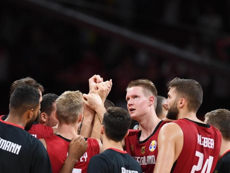 Die deutschen Basketballer müssen gegen die Dominikanische Republik unbedingt gewinnen. Foto: Swen Pförtner