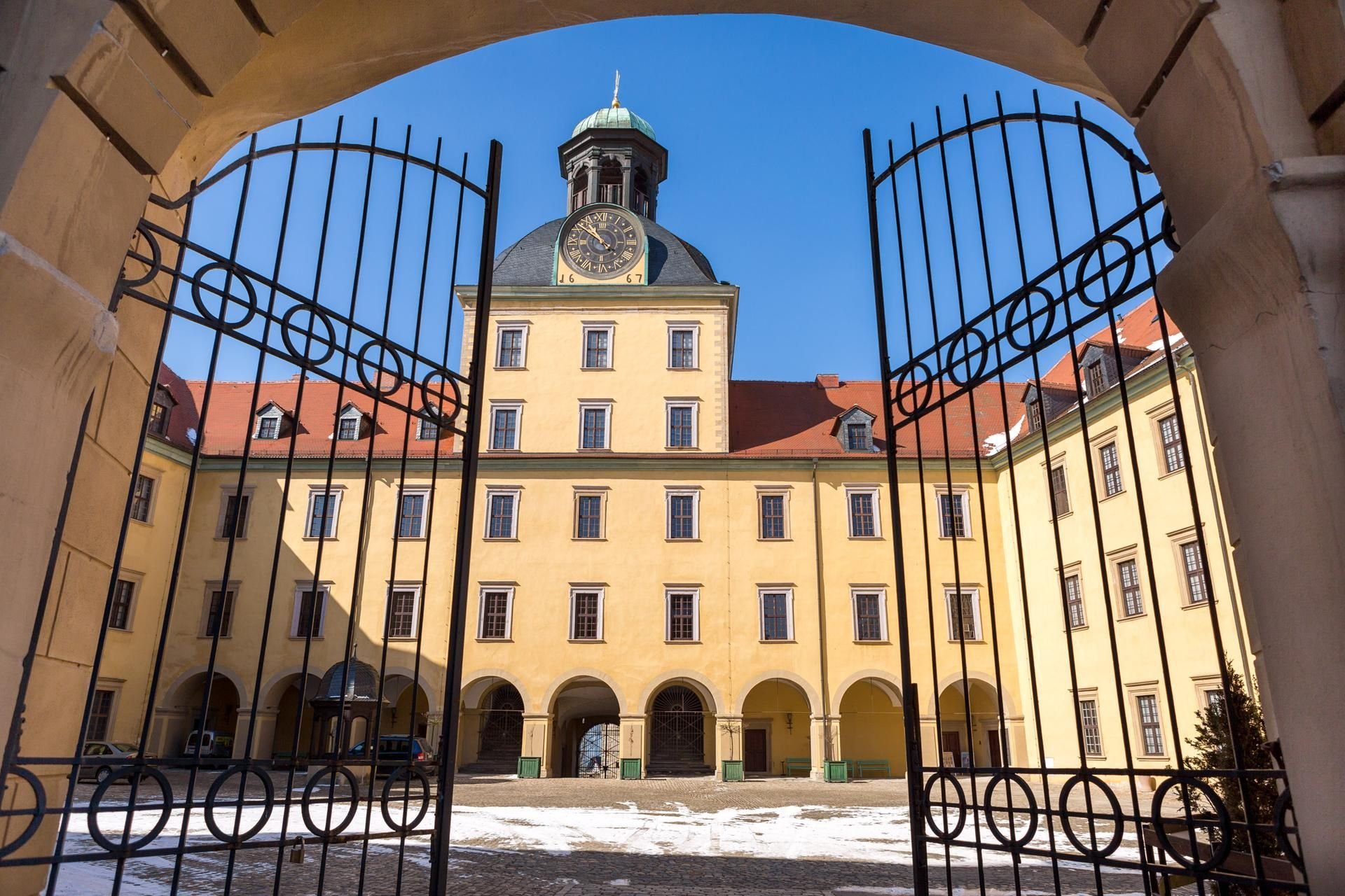 Eingang zum Moritzburg-Schlosshof