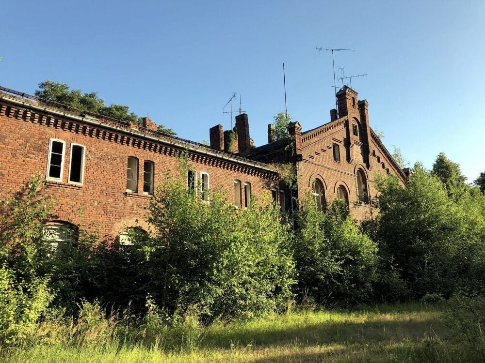 Über 120 Jahre alt ist das frühere Verwaltungsgebäude der ehemaligen Bergbauanlage „Zur Voß“ in Gröben. Seit 20 Jahren liegt das Objekt brach.