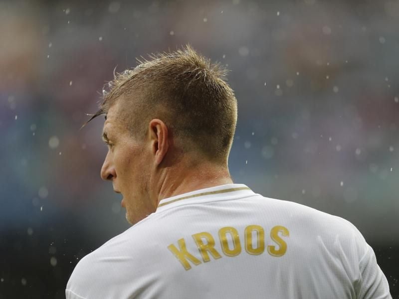 Plant kein neues Fußballstadion in Greifswald: Real-Star Toni Kroos. Foto: Bernat Armangue/AP/dpa